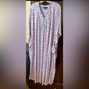 Ellen Tracy caftan, XL